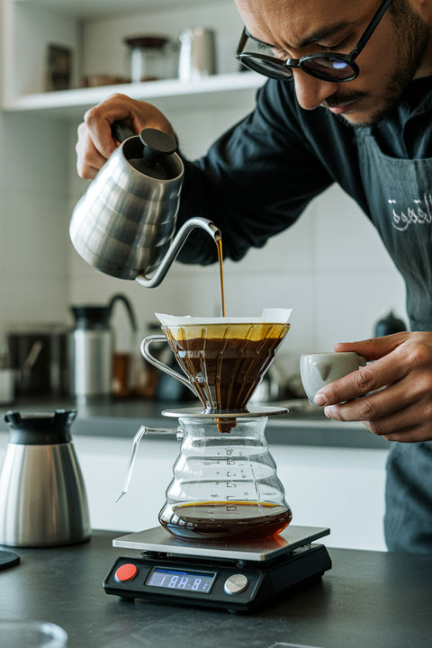 دورة التقطير اليدوي – المستوى المتوسط